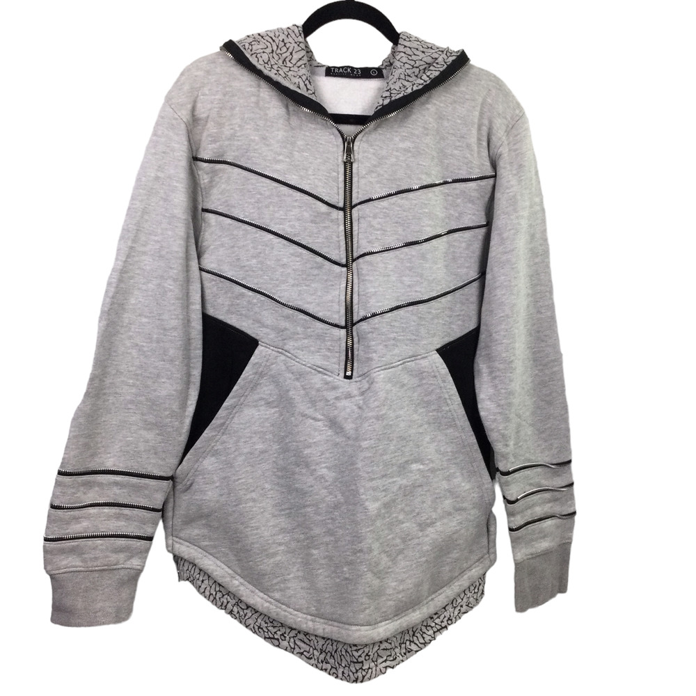 Track 23 Men's Half Zip Front Pocket Zipper Accent Long Sleeve Gray Hoodie L